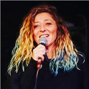 Animatrice - Comédienne - Intervenante théâtre depuis 10 ans. passionnée avant tout